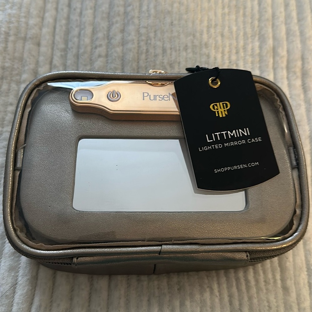 Lighted Makeup Case